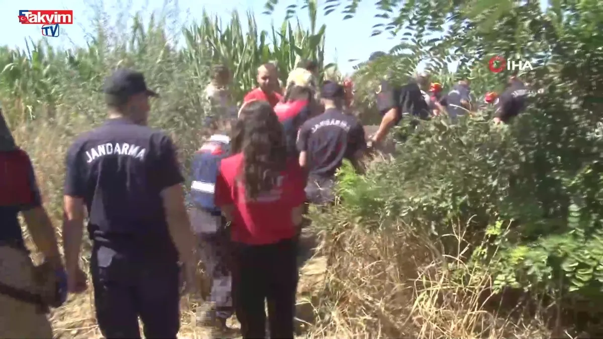 İzmir'de düşen uçakta hayatını kaybeden pilotun cansız bedeni çıkartıldı
