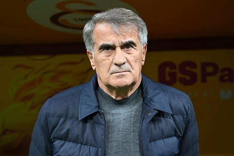Trabzonspor Teknik Direktörü Şenol Güneş Samsun'da zafer peşinde (Takvim.com.tr | Foto Arşiv)
