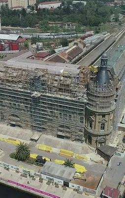 Haydarpaşa Garı'nda yangının izleri siliniyor