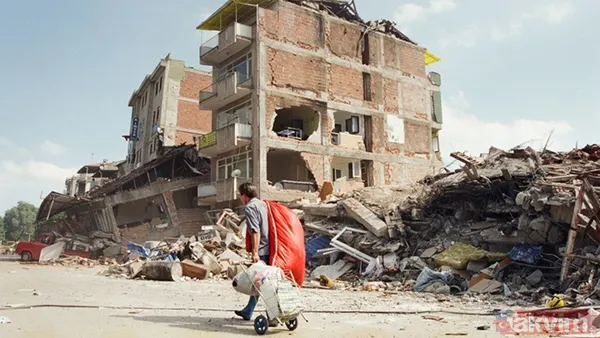 Türkiye’nin deprem karnesi: Son 62 yılda meydana gelen en şiddetli depremleri ve etkilenen iller - 11