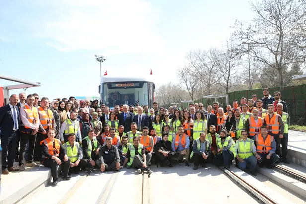 Eminönü-Eyüpsultan-Alibeyköy Tramvay Hattı ve Mahmutbey-Mecidiyeköy Metro Hattının test sürüşleri gerçekleştirdi-3