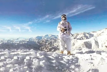 Kahramanlar Kilittepe'de bayrak zirvede: 1740 rakımlı tepede destan!