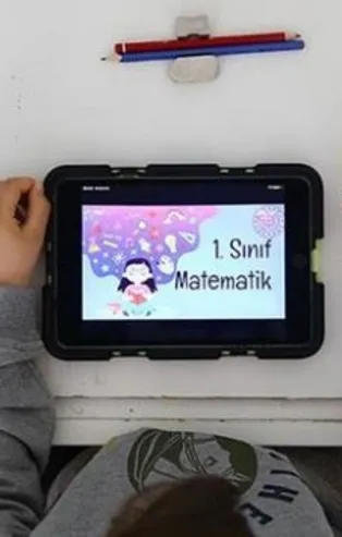 30 bin öğrenciye klavyelı tablet