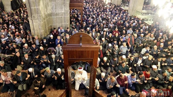 Kadir Gecesi Hatim duası Arapça - Türkçe okunuşu: Diyanet'e göre Kadir Gecesi Hatim duası nasıl yapılır? - 4