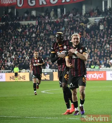 Premier Lig devi Victor Osimhen için devrede! Transferde ilk hedef oldu