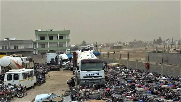 6 milyon TL'lik araçlar çürümeye terk edildi-3