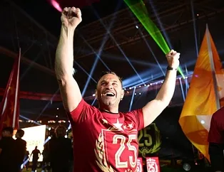 Rekorların adamı Okan Buruk