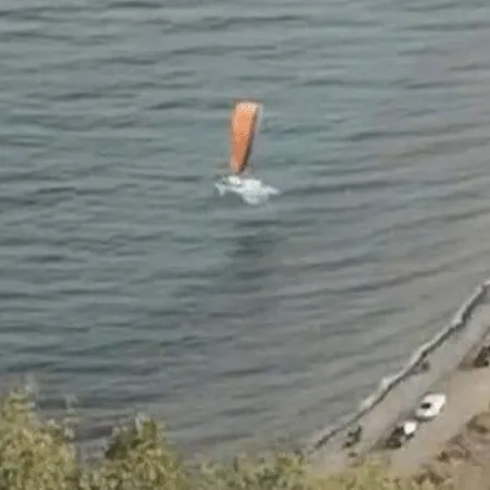 Tekirdağ’da paraşütçü denize çakıldı!