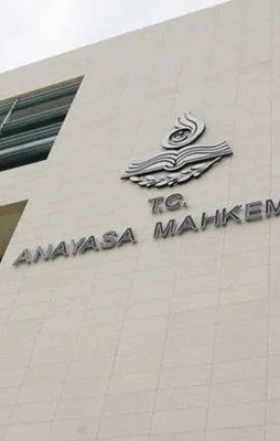 AYM’ye anayasa dersi!