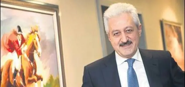 Aydınlar bugün basının karşısında