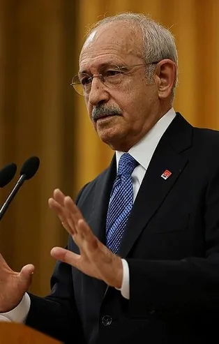 CHP lideri Kemal Kılıçdaroğlu HDPKK'ya kalkan oldu: "Siyasi partileri kapatmak doğru değil"