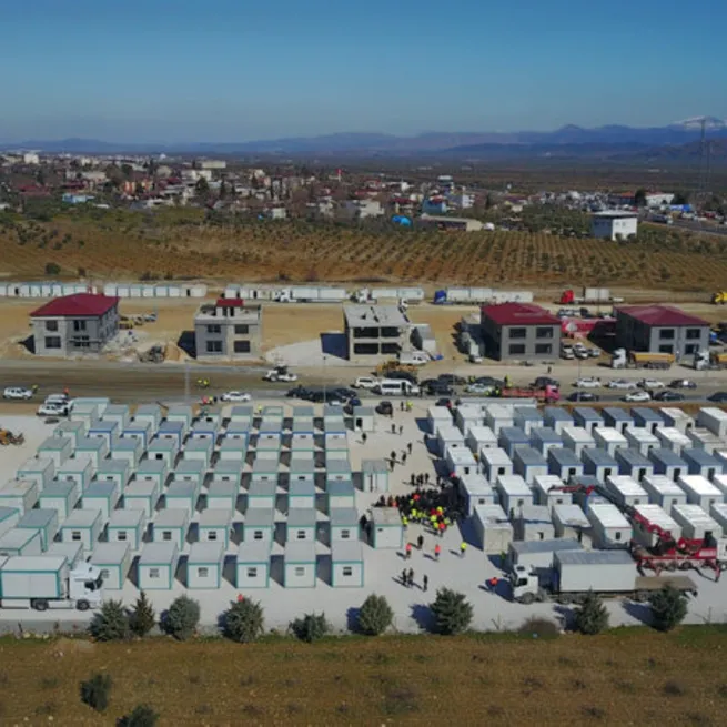 İş dünyası depremin yaralarını sarıyor: Konteyner kentler için seferberlik