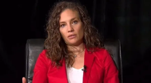 chp-yandasi-gazeteci-nevsin-mengu-katliamci-israilin-lagim-suyu-skandalini-aklamaya-calisti-1697560936969.jpeg CHP yandaşı gazeteci Nevşin Mengü katliamcı İsrail'in 'lağım suyu' skandalını aklamaya çalıştı-7