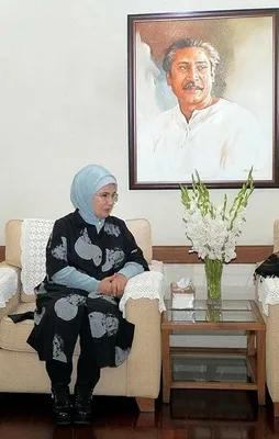 Emine Erdoğan, Bangladeş Başbakanı ile görüştü