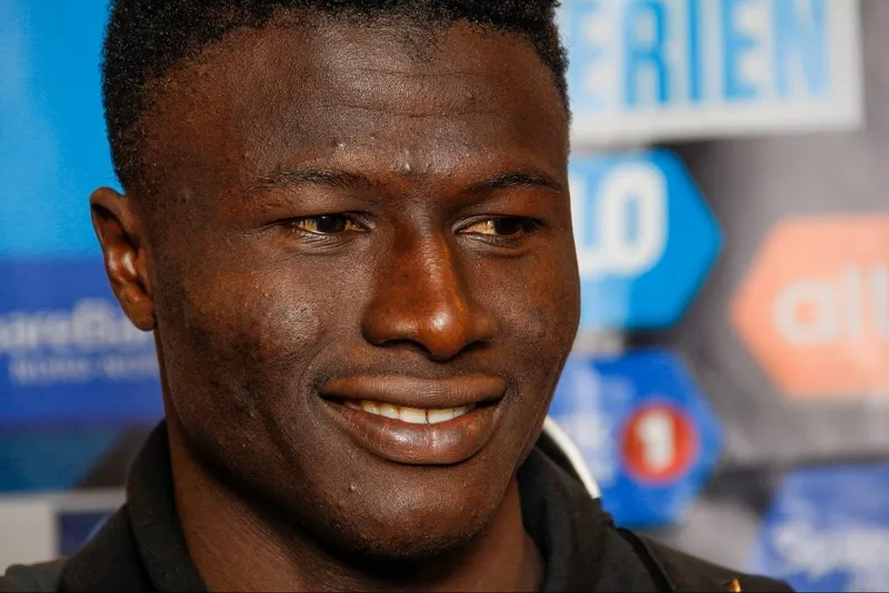 fenerbahcenin-yeni-wonderkid-stoper-adayi-abubacarr-sedi-kinteh-1774022978738.jpg Fenerbahçe'nin yeni wonderkid stoper adayı Abubacarr Sedi Kinteh!-2