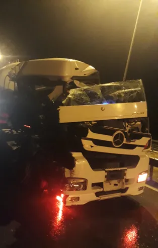 Mersin Tarsus'ta zincirleme kaza: 13 yaralı