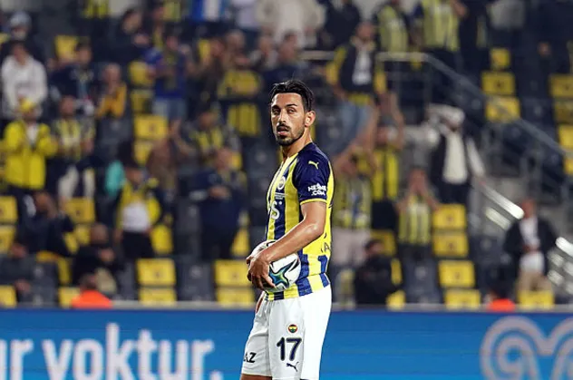Fenerbahçe'de Galatasaray derbisi öncesi İrfan Can Kahveci şoku