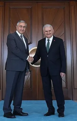 Başbakan Yıldırım Akıncı ile görüştü