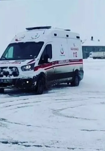 Son dakika: Ambulansla drift yapan sürücü görevden uzaklaştırıldı-1