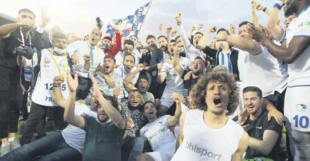 Erzurumspor, Ümraniyespor’u 4 golle geçerek Süper Lig’e yükseldi