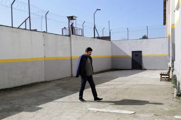 Cüneyt’in itiraz edemeyeceği deliller ortaya çıkıyor! Akıncı'nın Lukas'a karşı atağı geceye damga vuracak!-2