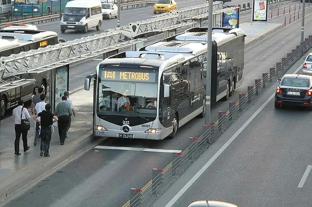 SON DAKİKA: İstanbul'da metrobüse Formula 1 ayarı: Güzergah değişecek