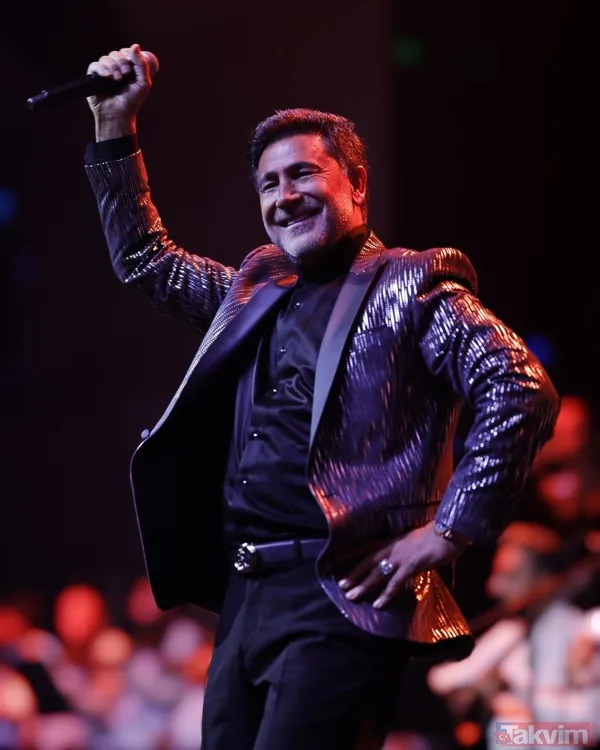 9 çocuk babası İzzet Yıldızhan’dan 25 yıllık eşiyle sürpriz kare: Yenge tam esmer güzeli! - 14