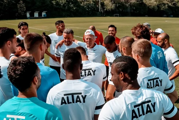 izmir-derbisi-canli-izle-altay-goztepe-maci-canli-izleme-yollari-altay-goztepe-macini-sifresiz-veren-kanallar-1631896358861.jpg İzmir derbisi CANLI İZLE: Altay Göztepe maçı canlı izleme yolları! Altay Göztepe maçını şifresiz veren kanallar-6