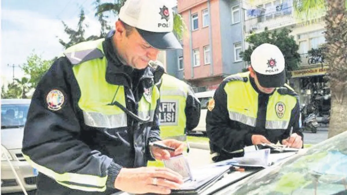 Adana’da hatalı park cezası iptal edildi: Mahkeme Sadece trafik polisleri ceza keser dedi