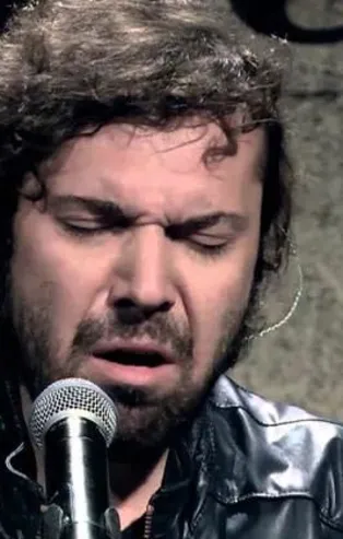 Son dakika: Halil Sezai gözaltına alındı!