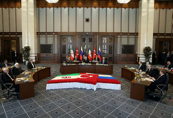 Dünyayı kıskandıran zirveden ilk fotoğraflar!-2