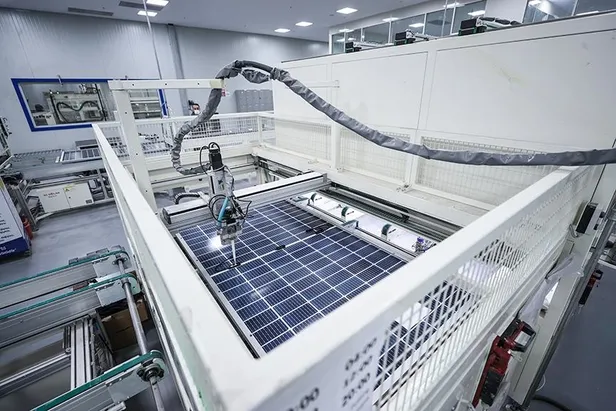 Avrupa'nın en büyüğü! Kalyon Karapınar Güneş Enerjisi Santrali: "1,5 milyon ton karbon salınımının önüne geçecek"-3
