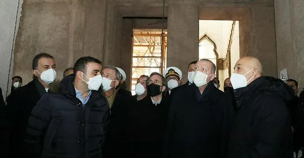 Başkan Recep Tayyip Erdoğan’dan restorasyon çalışmaları süren Divanhane binasına ziyaret