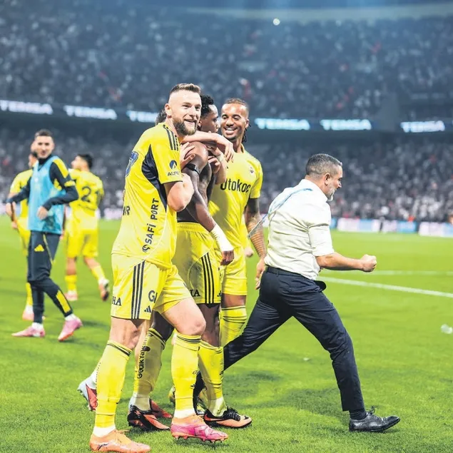 Üstüne koyarak gidiyoruz