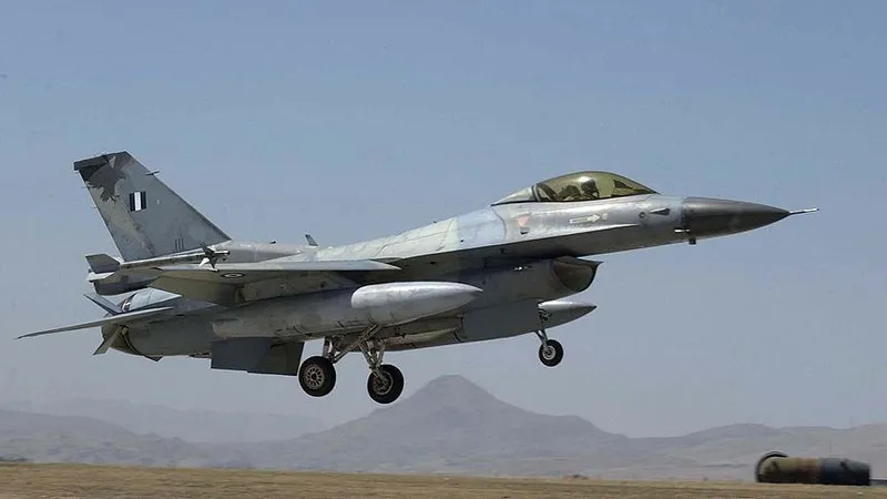 abdden-turkiyeye-f-16-yunanistana-f-35-bildirimi-1706347268833.jpeg ABD’den Türkiye’ye F-16, Yunanistan’a F-35 bildirimi-2