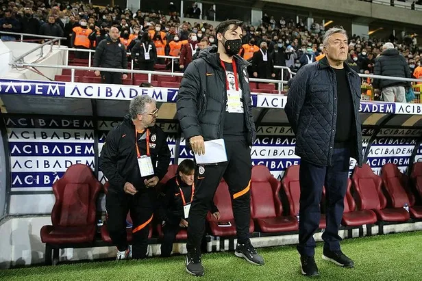 domenec-torrente-ilk-macinda-sok-hatayspor-4-2-galatasaray-mac-sonucu-1642362151662.jpeg Domenec Torrent'e ilk maçında şok! Hatayspor 4-2 Galatasaray | MAÇ SONUCU-5