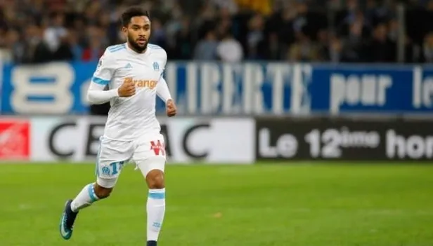 sol-kanada-takviye-yapmak-isteyen-fenerbahce-gozunu-fransaya-cevirdi-1636672366437.jpeg Sol kanada takviye yapmak isteyen Fenerbahçe gözünü Fransa'ya çevirdi-3