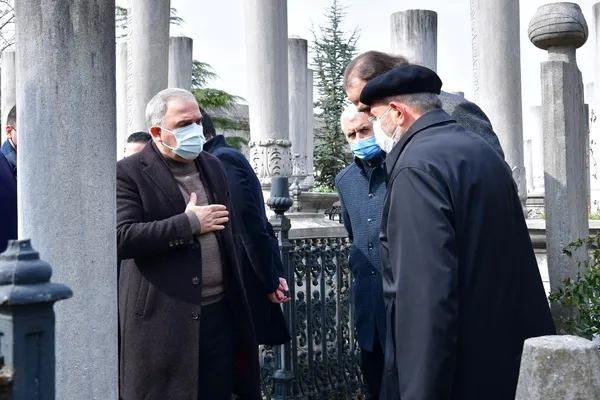 mehmet-emin-sarac-fatih-camisi-haziresine-defnedilecek-1613830355365.jpg