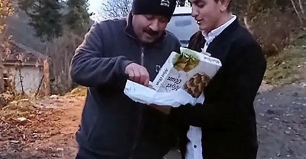 Sosyal medyadan kazandığı ilk parayla köylülere baklava ikram etti: Çoğu kişiye göre ufak olabilir