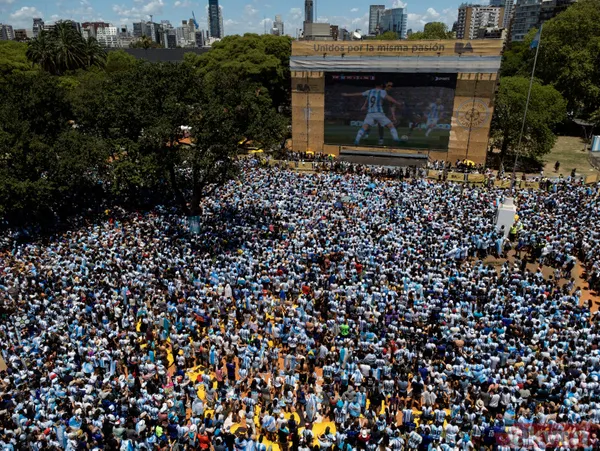 Arjantin Dünya Kupası'nı kazanırken Lionel Messi yine rekorları alt üst etti - 21