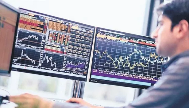 kurda-saglanan-istikrarla-birlikte-yatirimci-genclerin-borsaya-katilimi-8-kat-artti-1652062876552.jpeg Kurda sağlanan istikrarla birlikte yatırımcı gençlerin borsaya katılımı 8 kat arttı-2