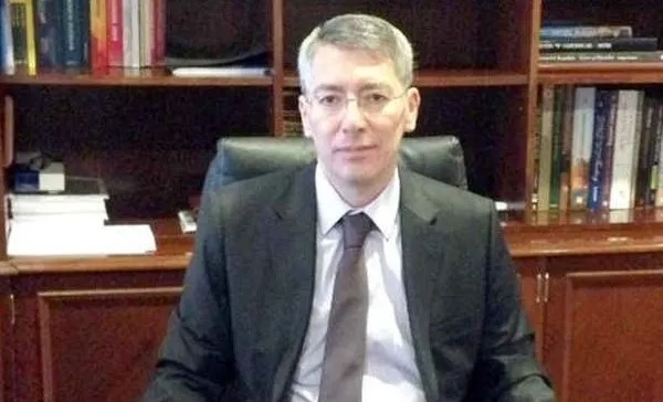 yunus-demirer-kimdir-paris-buyukelcisi-yunus-demirer-kac-yasinda-nereli-iste-ozgecmisi-1686920078541.jpg Paris Büyükelçisi Yunus Demirer kaç yaşında, nereli? Yunus Demirer kimdir? İşte özgeçmişi...-5