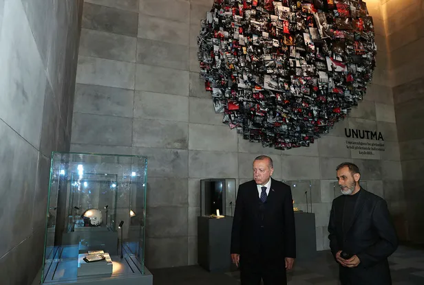 Başkan Erdoğan 15 Temmuz Şehitler Müzesi'ni ziyaret etti-4