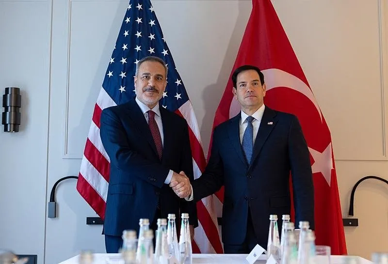 Dışişleri Bakanı Hakan Fidan, 61. Münih Güvenlik Konferansı kapsamında ABD Dışişleri Bakanı Marco Rubio ile bir araya geldi. (AA)