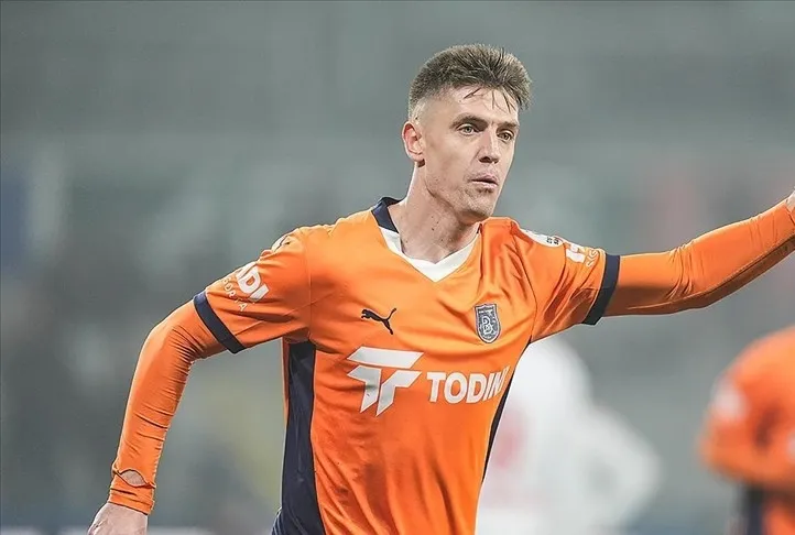 Başakşehir’e Piatek müjdesi