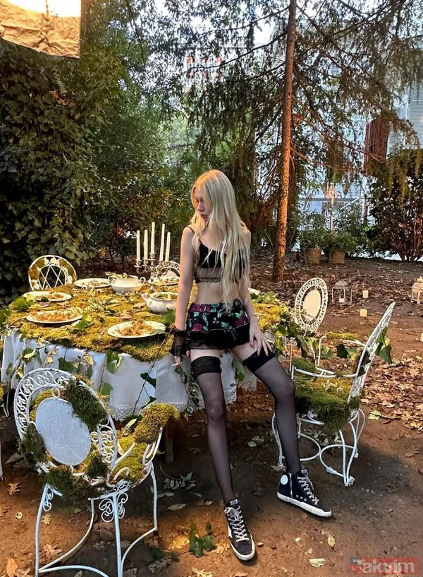 Aleyna Tilki "Beni öldürmeye çalışıyorlar" dedi küfürü bastı: "Bu sektörün a.ına koyayım" Sahne teklifi gelmediği iddia edilmişti - 5