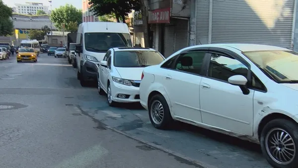 istanbulda-bisikletliler-isyanda-bisiklet-yollari-isgal-altinda-1657693992096.jpg İstanbul'da bisikletliler isyanda! Bisiklet yolları işgal altında-3