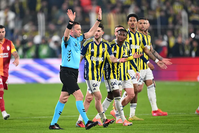 Domenico Tedesco'dan forvet tercihi! Youssef En-Nesyri mi Jhon Duran mı? - 1