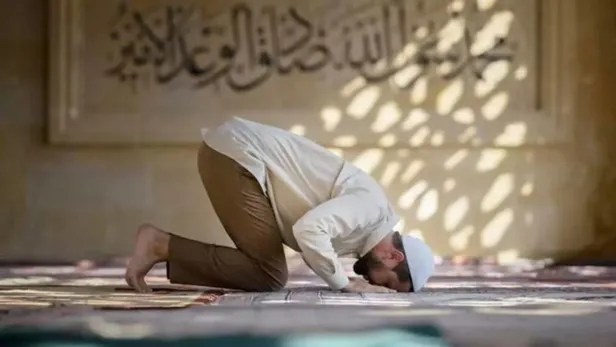 il-il-namaz-vakitleri-2023-sabah-oglen-ikindi-aksam-yatsi-namaz-vakti-ve-ezan-saatleri-istanbul-ankara-izmir-a-1692298744546.jpg İL İL NAMAZ VAKİTLERİ 2023! Sabah, öğlen, ikindi, akşam, yatsı namaz vakti ve ezan saatleri! İstanbul, Ankara, İzmir, Adıyaman, Maraş...-2