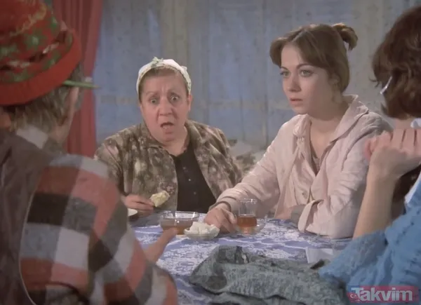 Görenin nutku tutuldu! 66 yaşındaki Itır Esen’in son haline bakın! Yeşilçam efsanesi Gülen Gözler’in güzeller güzeli Nedret’iydi... - 20